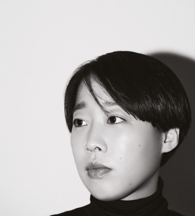 Schwarz-weiß Portrait Lee Kil Bora